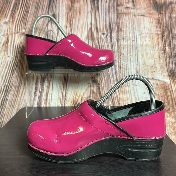 Sanita Patent Leather Clogs Womens Sz EU 38 - Picture 2 of 9